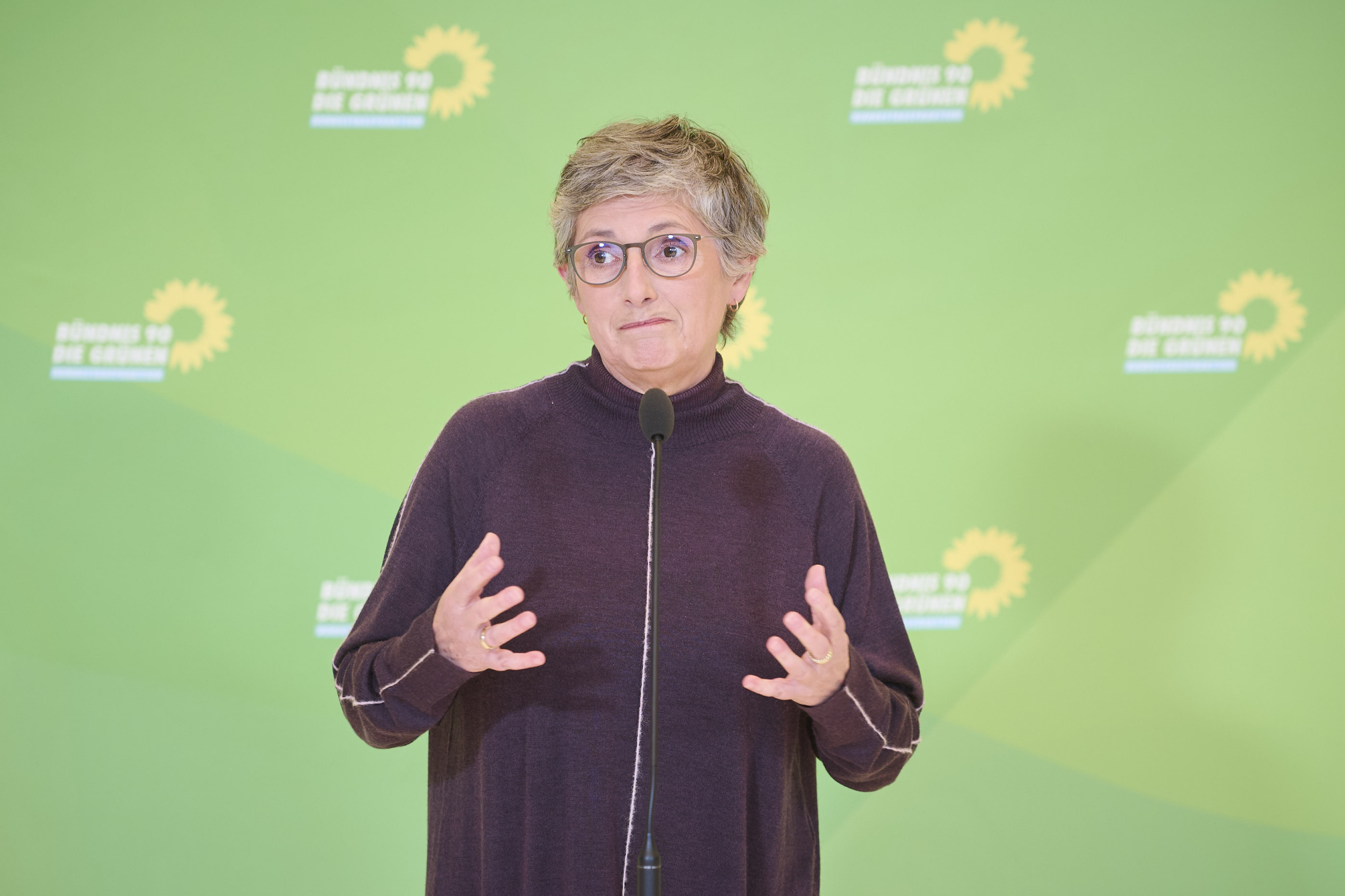Berlin, Britta Haßelmann gibt Pressekonferenz im Bundestag