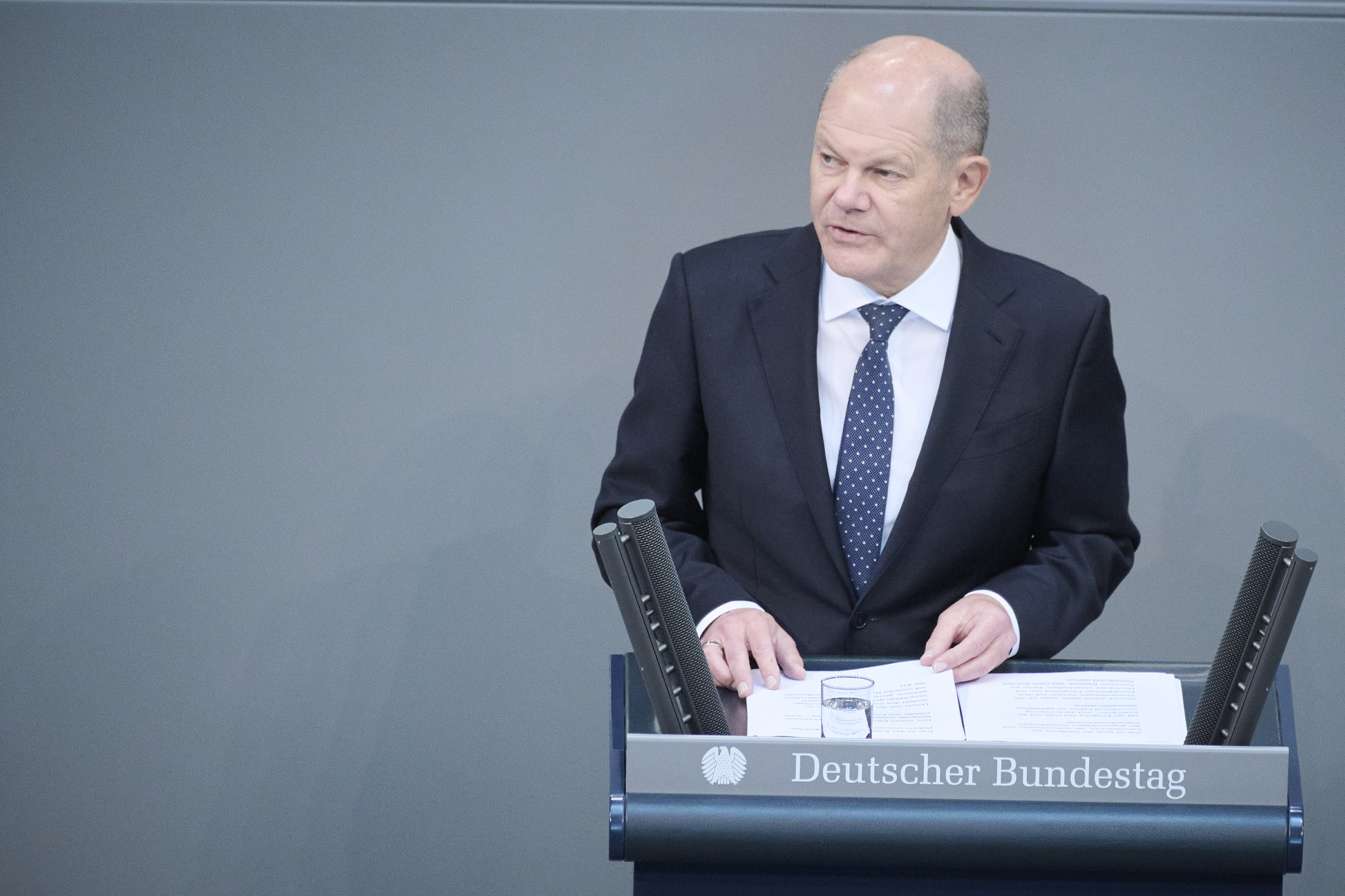 Regierungserklärung durch Bundeskanzler Olaf Scholz im Bundestag in Berlin