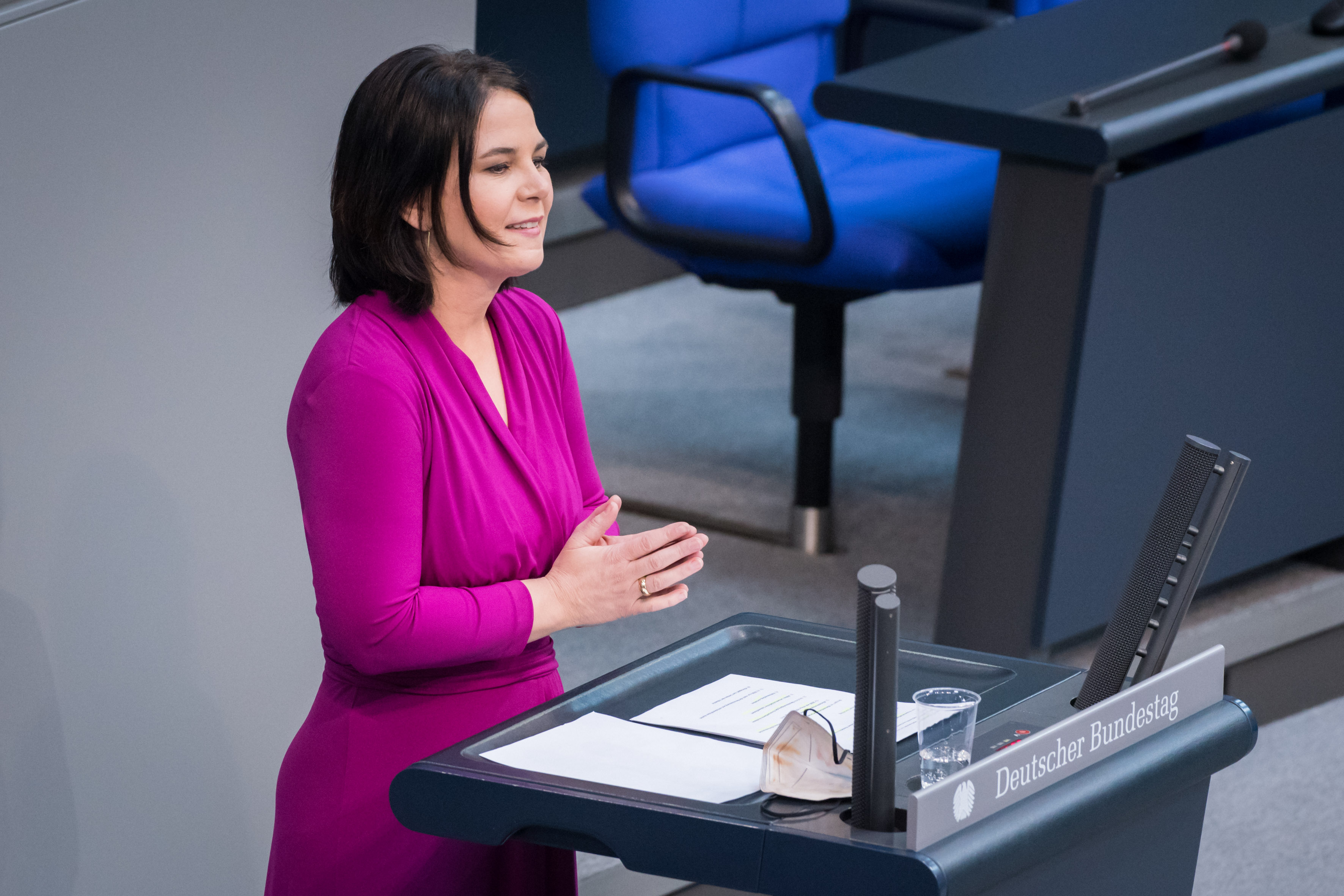 20210507_AdoraPress_BaerbockBundestag_749